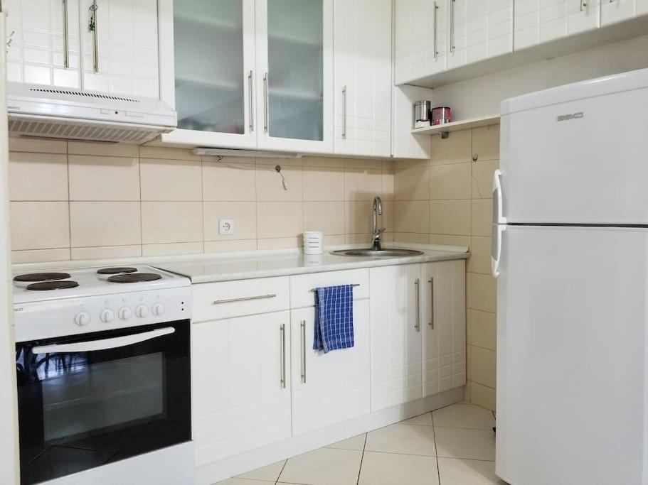 Leti Apartment Ohrid Bagian luar foto